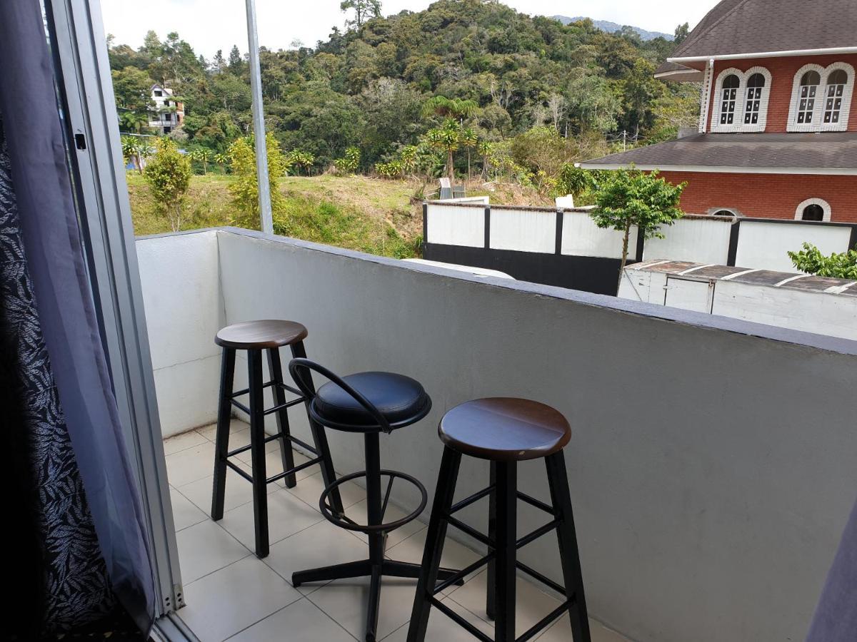 Apartamento de 935 m² en Ciudad Tanah Rata, con 3 habitación Cameron Highlands Exterior foto
